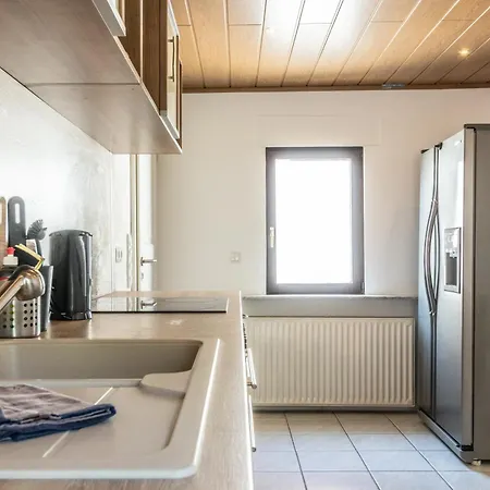Apartman Arbeitnehmerunterkunft I 3 Betten I Balkon I Eigene Kueche & Bad