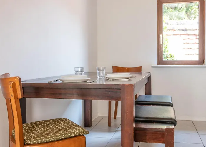 Arbeitnehmerunterkunft I 3 Betten I Balkon I Eigene Kueche & Bad Apartamento *