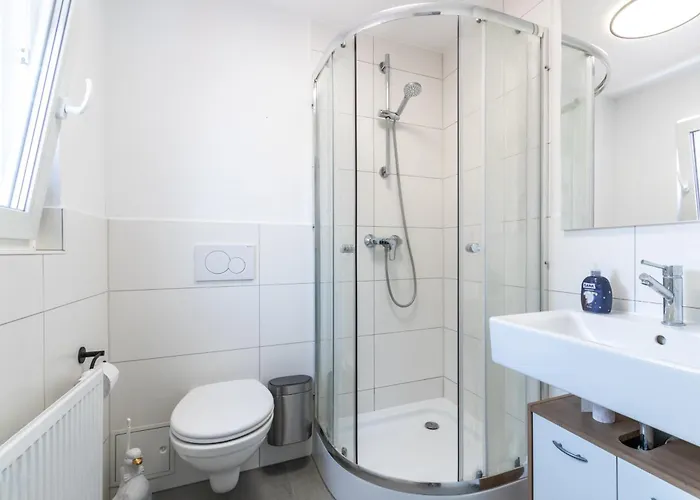 Apartamento Arbeitnehmerunterkunft I 3 Betten I Balkon I Eigene Kueche & Bad Groß-Umstadt