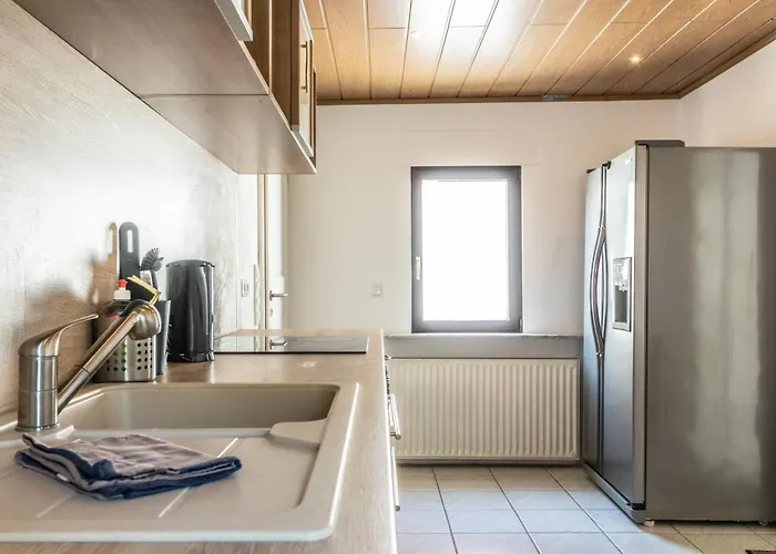 Apartamento Arbeitnehmerunterkunft I 3 Betten I Balkon I Eigene Kueche & Bad